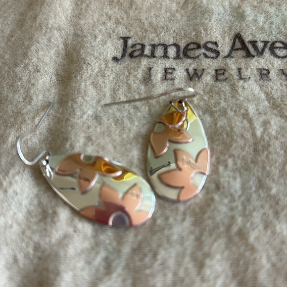 James Avery Floating Flower ear hooks - Picture 2 of 3
